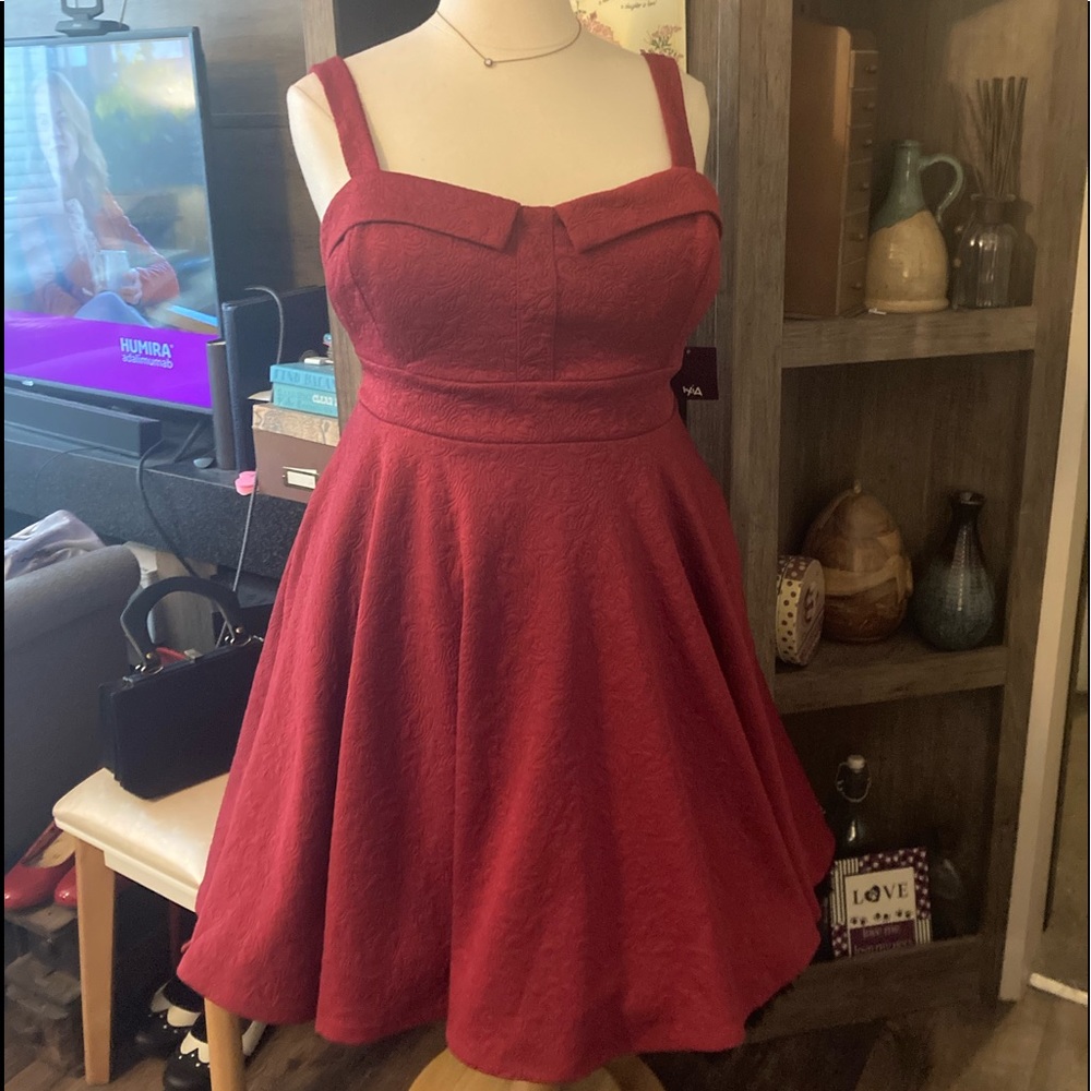 NWT IXIA PINUP STYLE DRESS IN SUPER SOFT FABRIC 2X - Picture 2 of 13